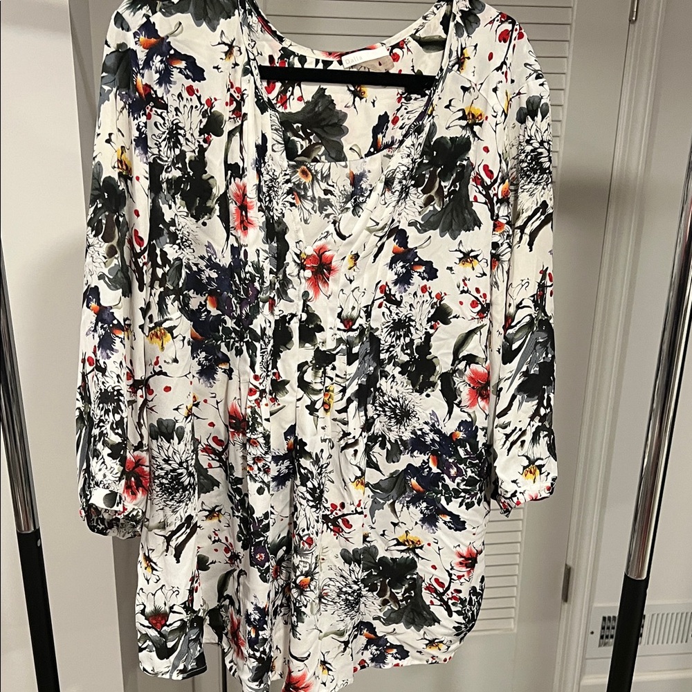 Women’s White Floral Button-Front Tunic with Multicolor Print